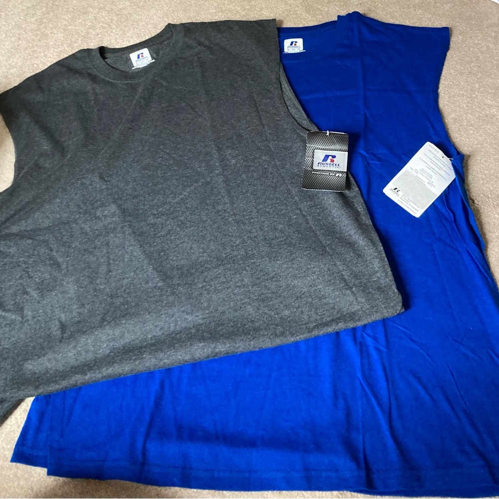 NWT men’s XL sleeveless shirts.